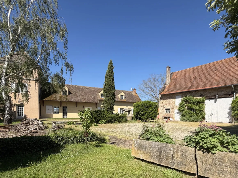 maison 4 pièces - 103m² à vendre par Anthony Laulognon, agent immobilier IAD à Mercurey 71640