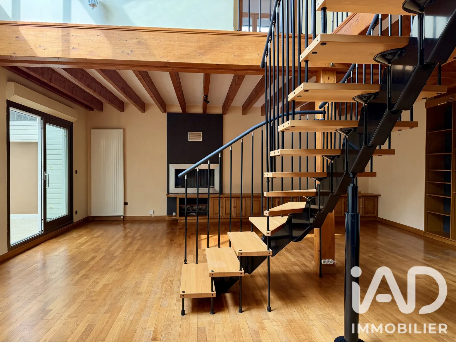 maison 4 pièces - 103m² à vendre par Anthony Laulognon, agent immobilier IAD à Mercurey 71640